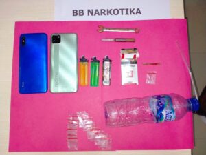 Polisi Tangkap Sepasang Kekasih Yang Pesta Sabu di Kamar Kos