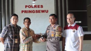 Takut Disalahgunakan, Warga Banyumas Serahkan Senpi Ilegal ke Polisi
