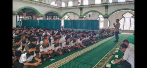 Polres Pringsewu Melaksanakan Penyuluhan Kenakalan Remaja di SMK Yasmida Ambarawa