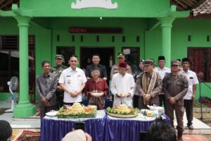Selesainya Pembangunan Jalan, Warga Pringsewu Gelar Tasyakuran