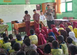 Antisipasi Kasus Bullying, Polisi Pringsewu Ajak Siswa SDN 2 Podomoro Lawan Perundungan