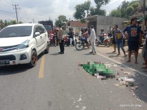 Polisi Selidiki Insiden Kecelakaan Yang Tewaskan Satu Pemotor di Pringsewu