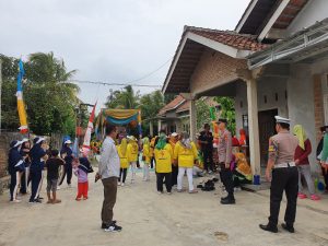 Polres Pringsewu Amankan Senam Bersama Relawan Prabowo Gibran Di Sukoharjo