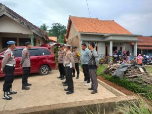 Polres Pringsewu Amankan Kampanye Terbatas Caleg Golkar di Banyumas