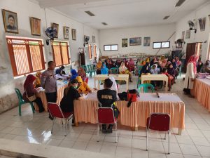 Polres Pringsewu Gelar Bakti Sosial Kesehatan untuk Sukseskan Pemilu 2024