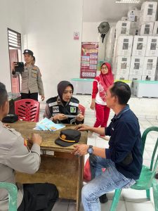 Kedokteran Kesehatan Polres Pringsewu Periksa Kesehatan Personel Pengamanan dan penyelenggara Pemilu