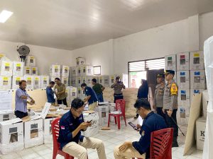 Kapolres Pringsewu Pantau Rapat Pleno Rekapitulasi Suara Pemilu 2024di Sejumlah PPK