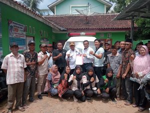 Rusmanto Caleg NasDem Donasikan Ambulans untuk Pekon Pandan Sari Selatan