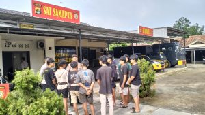 Polres Lamtim Amankan 10 Remaja Yang Melakukan Balap Liar