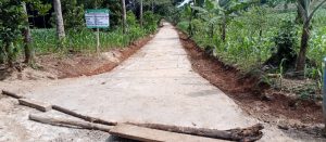 Rabat Beton Tingkatkan Akses Jalan Pertanian di Sinar Mulya