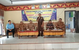 Kunjungan Kajari Pringsewu Tinjau Kegiatan Padat Karya Tunai di Pekon Sinarwaya