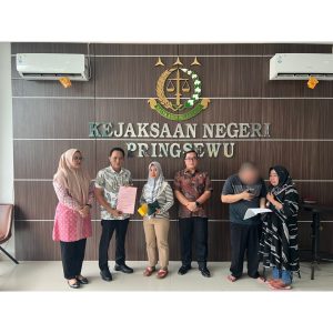 Kejari Pringsewu Hentikan 2 Penuntutan Berdasarkan Restorative Justice