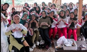 Adi Erlansyah Prioritaskan Infrastruktur Jalan di Pagelaran Utara