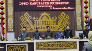 DPRD Pringsewu Dan Pj.Bupati Pringsewu Teken Nota Kesepakatan KUA PPAS 2025