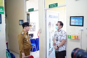 Pj Bupati Pringsewu Tinjau Puskesmas Ambarawa dan Pardasuka