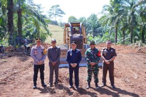 Kapolres Pringsewu Apresiasi Program TMMD Ke-121 Kodim 0424 Tanggamus