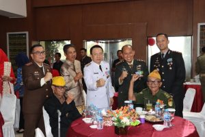 Kapolres Pringsewu Bersama Forkopimda Gelar Ramah Tamah dengan Veteran