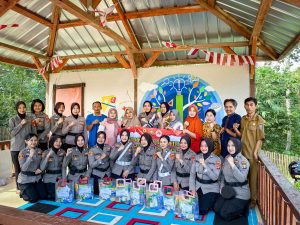 HUT Polwan ke-76: Polres Pringsewu Berikan Dukungan dan Perhatian kepada Penyandang Disabilitas