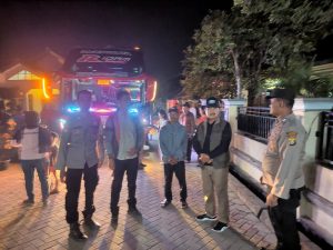 Polres Pringsewu Amankan Keberangkatan Jemaat Katolik Ikuti Misa Kudus Paus Fransiskus di Jakarta