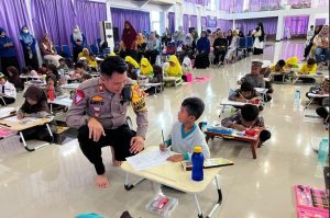Sambut HUT Lalu Lintas ke-69, Polantas Pringsewu Ajak Anak TK Kenali Aturan Lalu Lintas Lewat Lomba Mewarnai