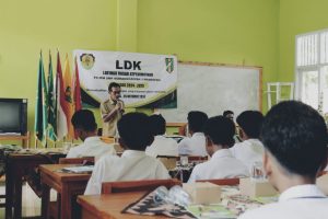 IPM SMP Muhammadiyah 1 Pringsewu Gelar Latihan Dasar Kepemimpinan