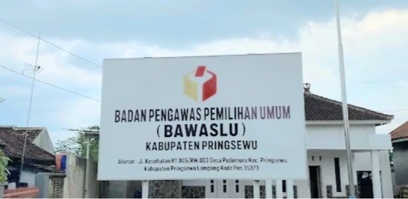Bawaslu Pringsewu Gelar Rapat Pleno Tindak Lanjuti Dugaan Kampanye di Masjid Sujadi Saddat 
