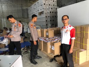 Polres Pringsewu Amanan Proses Pelipatan Surat Suara Pilkada Serentak 2024