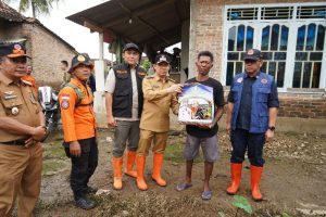 Deputi III BNPB & Pj Bupati Pringsewu Tinjau Lokasi Terdampak Banjir