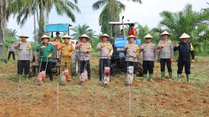 Polda Lampung Dukung Swasembada Pangan Lewat Pengelolaan Lahan Produktif