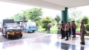 Aparat Amanakan Aksi Unras Menuntut Penanganan Kasus Korupsi di Pringsewu