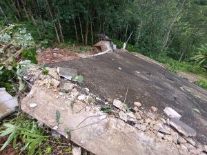 Pondok Pesantren Ibadurrahman Tertimbun Longsor Akibat Hujan Deras di Bandar Lampung