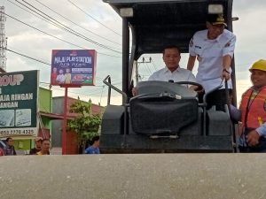 Gubernur Lampung dan Bupati Pringsewu Ground Breaking Jalan Provinsi