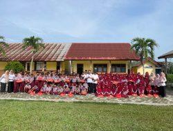 Melalui Jimpitan Siswa siswi SD.N.1Bumi restu Bagikan Beras 130kg ke Lansia dan kurang mampu