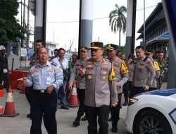 OPERASI KETUPAT KRAKATAU 2025: KAPOLDA LAMPUNG PANTAU KESIAPAN TERMINAL RAJABASA