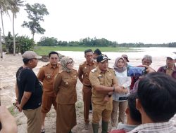 Tanggul Sungai Way Pisang Jebol Lagi, Wakil Bupati dan DPRD Tinjau Lokasi