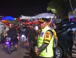 Berhujan demi Kelancaran Arus Balik : Potret Kesigapan Polisi di Pelabuhan Bakauheni