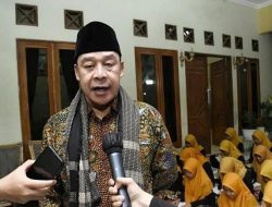 Sesepuh Ponpes Buntet Apresiasi Kapolri yang Sukses Amankan Mudik Lebaran