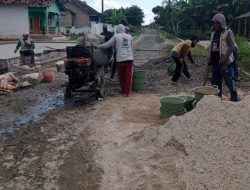 Pemdes Tanjung Jaya Percepat Betonisasi Jalan Poros Dukungan Akses Ekonomi