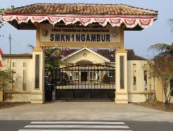 Oknum Kepsek M. Latif Diduga Mark Up Dana Bos Pembayaran Guru Honor Jaman Covid-19