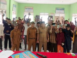 Pekon Neglasari Salurkan BLT Dana Desa untuk 32 KPM