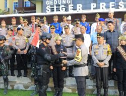 Polda Lampung Gelar Upacara Penyerahan Air Suci dalam Rangka Hari Bhayangkara ke 79