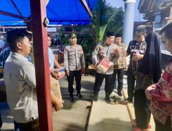 Turut Berbelasungkawa, Polres Lampung Tengah Salurkan Bantuan Sosial Kepada Keluarga Korban Pembunuhan di Padang Ratu