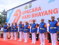 Mars Polri Gema di Langit Lampung, Kapolda: Ini Tradisi yang Menggelorakan Jiwa Bhayangkara!