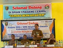 Percepat Program Gubernur, Thomas Amirico Gelar Pembinaan Kepala Sekolah SMA/SMK Wilayah II