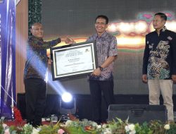 Bupati Setyo Wahono Hadiri Jawa Pos Radar Bojonegoro Award 2025