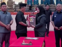 Walikota Eva Dwiana HadiriRapat Paripurna DPRD Bandar Lampung