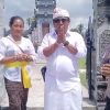 Polsek Palas Beri Rasa Aman Umat Hindu Saat Hari Raya Galungan di Bali Agung
