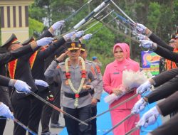 Sambut Kepemimpinan Baru, Polda Lampung Gelar Tradisi Penyambutan Untuk Kapolda Irjen Pol Helfi Assegaf
