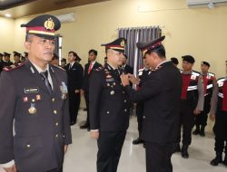 Sepuluh Personel Polres Pringsewu Terima Satya Lencana Pengabdian dari Presiden RI