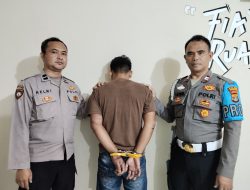 Kepergok Curi Motor, Pria Berhelm Kuning Nyaris Babak Belur Diamuk Masa